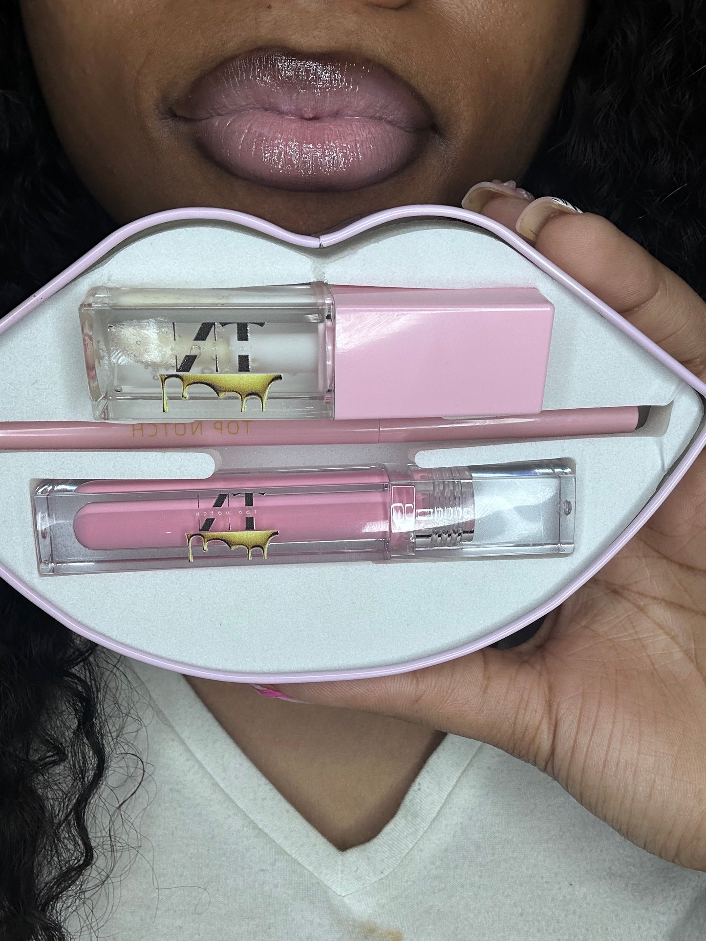 Pink Obsession / Kiss Me•Nude