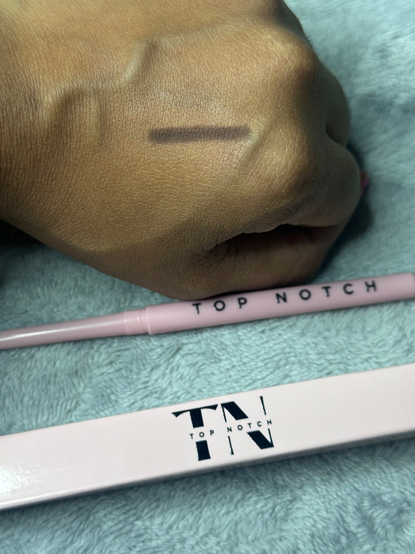 Top Notch — Define Lip Pencil