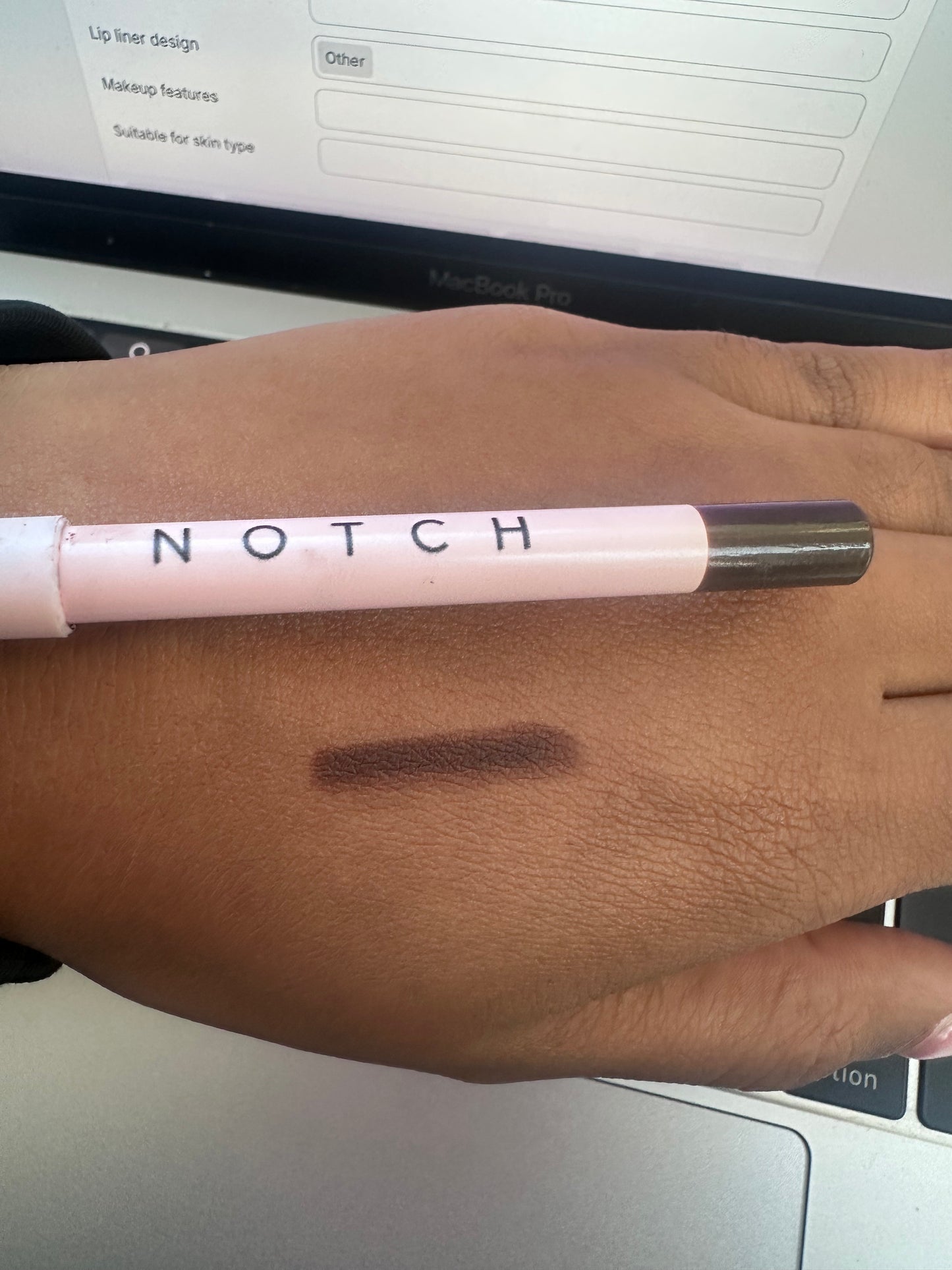Top Notch — Define Lip Pencil